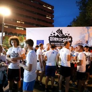 Dje në mbrëmje, mbi 400 vetë iu bashkuan thirrjes sonë për të “Vrapuar kundër Korrupsionit”.